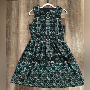 Like New Vince Camuto Dress